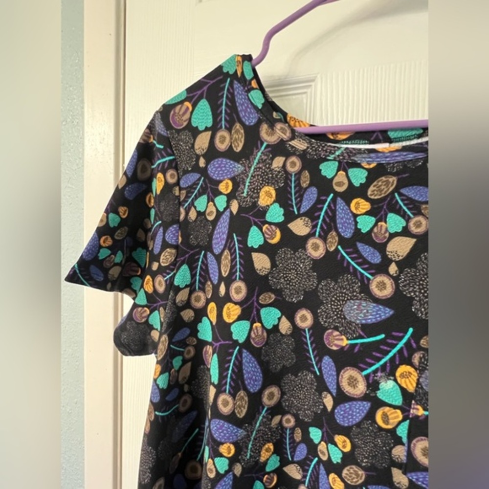 Lularoe Carly